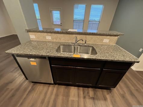 111 Sundrop Trail New Braunfels TX 78130