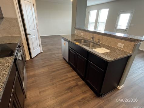 111 Sundrop Trail New Braunfels TX 78130