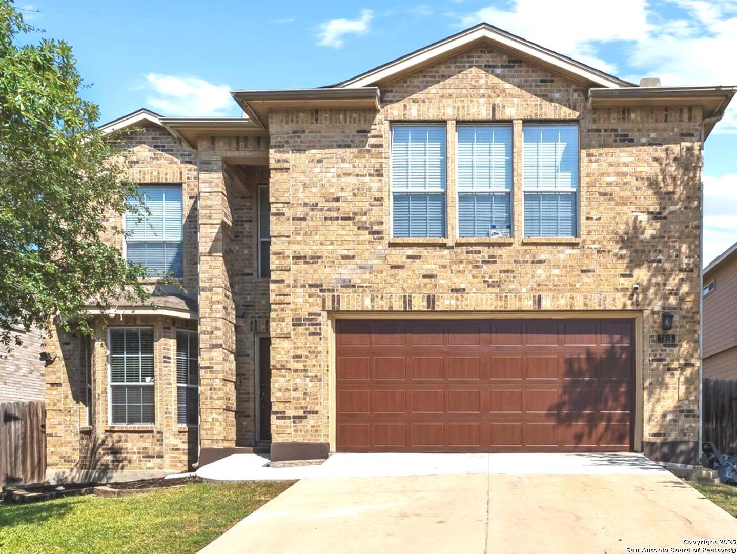 7815 Ironside Port San Antonio TX 78227