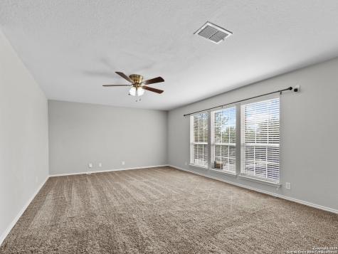 7815 Ironside Port San Antonio TX 78227