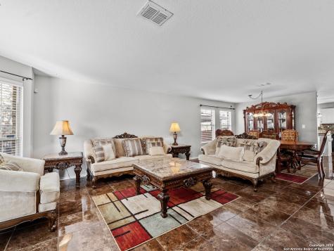 7815 Ironside Port San Antonio TX 78227