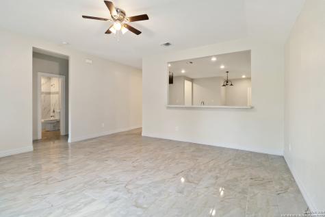 10302 Renova San Antonio TX 78214