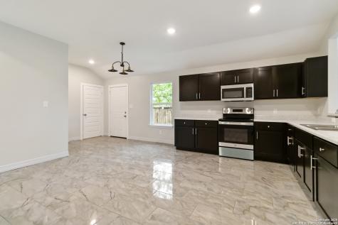 10302 Renova San Antonio TX 78214