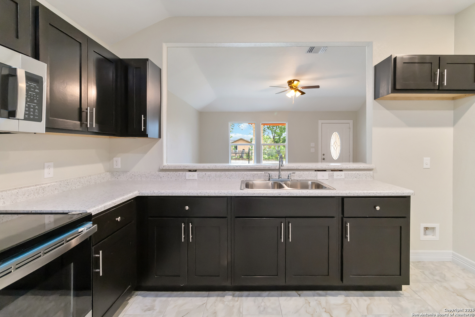 10302 Renova San Antonio TX 78214