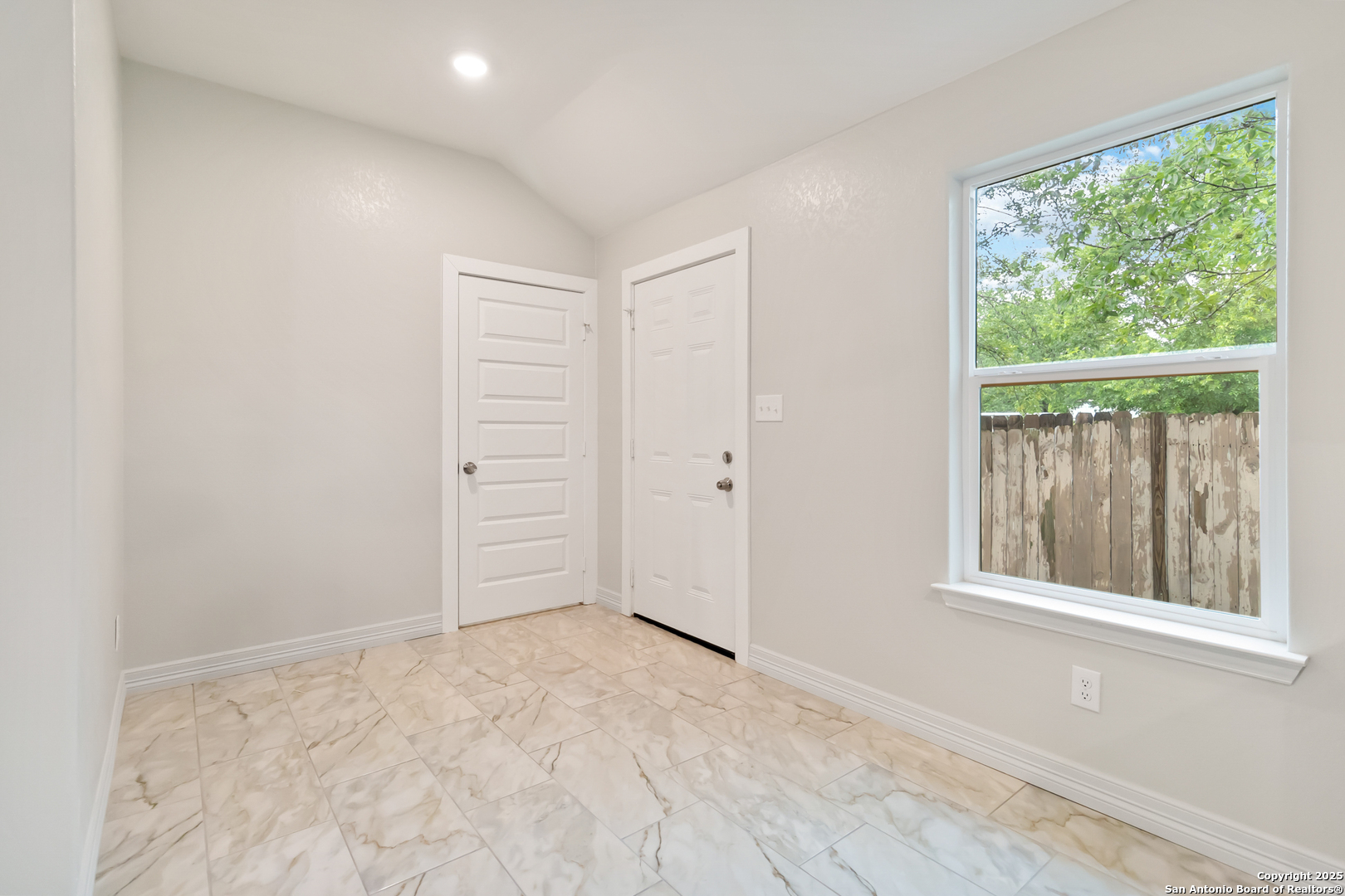 10302 Renova San Antonio TX 78214