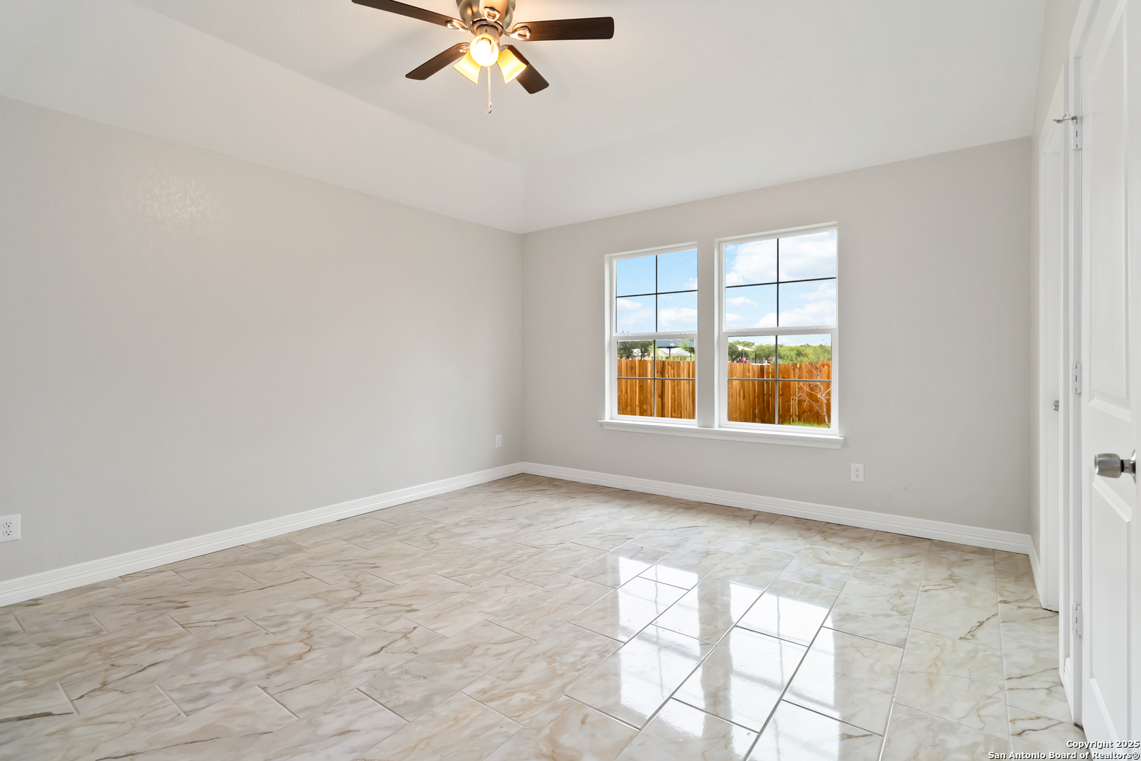 10302 Renova San Antonio TX 78214