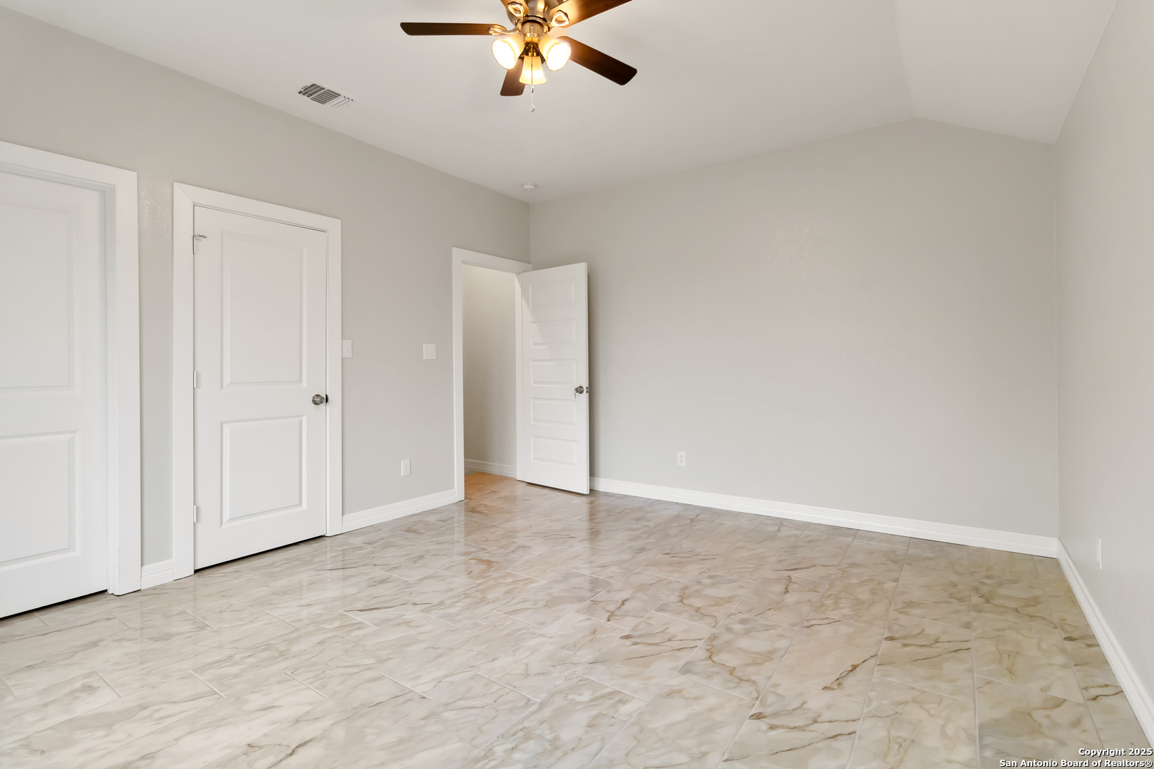 10302 Renova San Antonio TX 78214