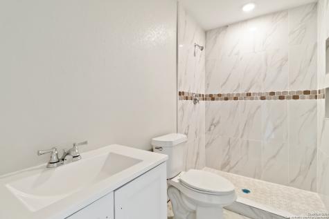 10302 Renova San Antonio TX 78214