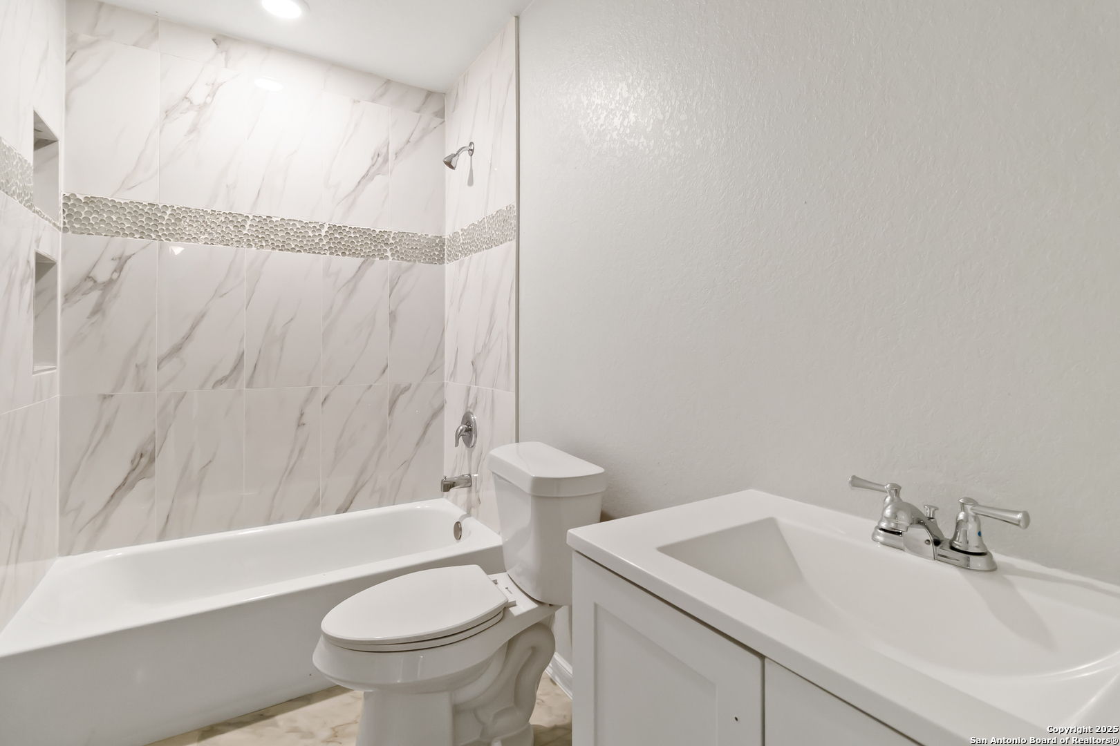 10302 Renova San Antonio TX 78214