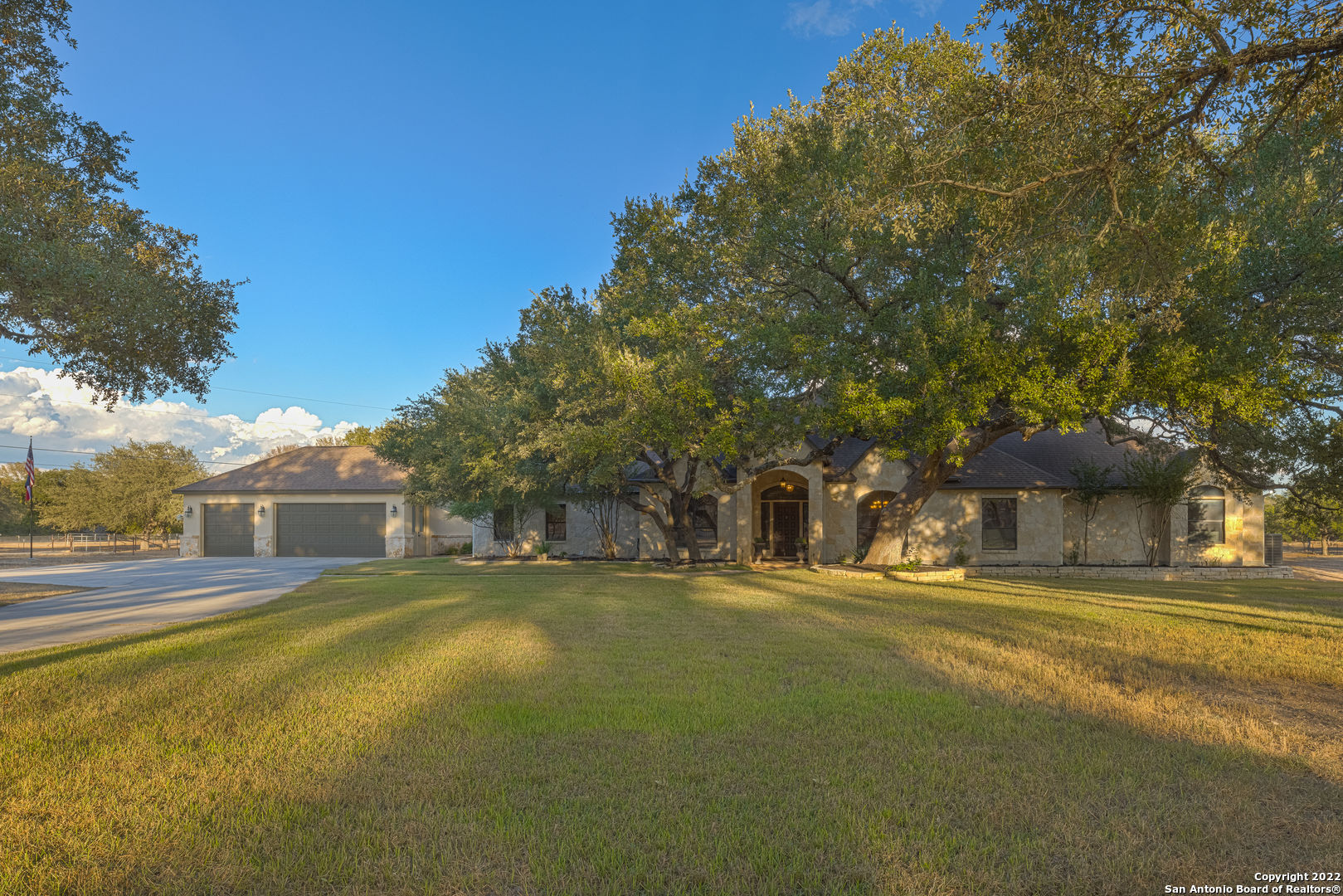 5255 Arroyo Luis Drive Bulverde TX 78163