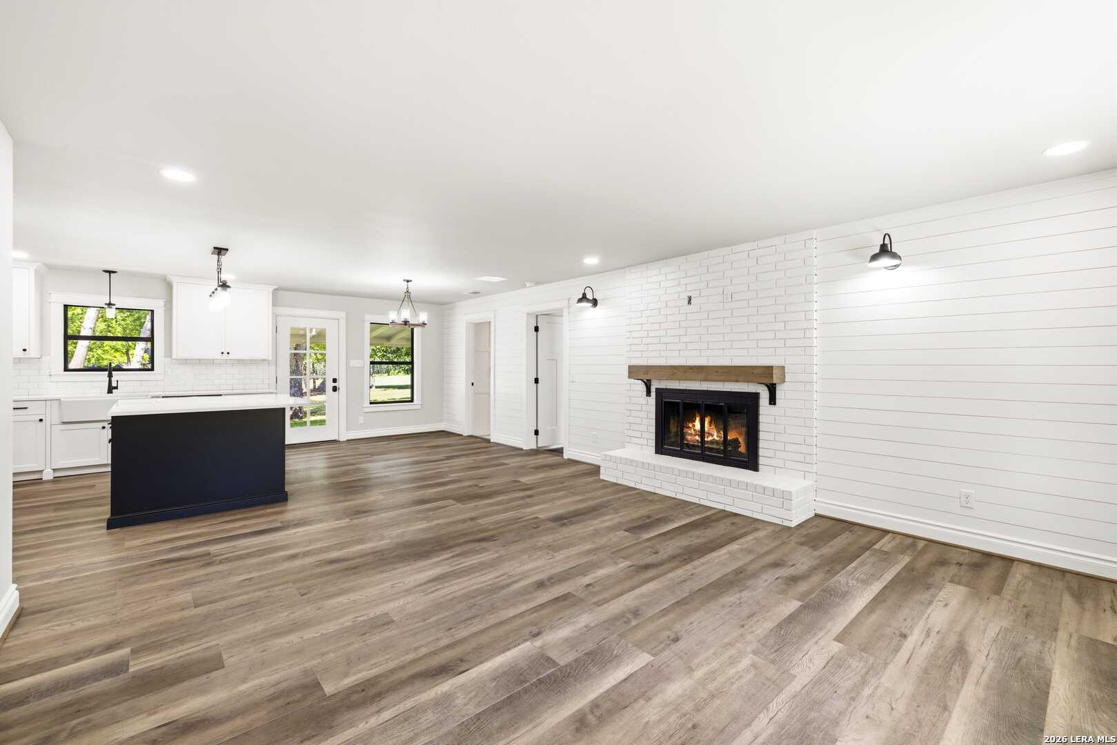 125 W Lower Crabapple Road Fredericksburg TX 78624