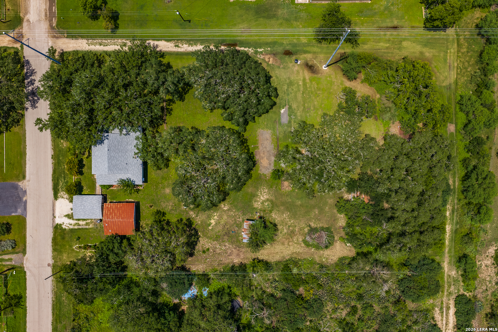 502 S Orange Street Sabinal TX 78881