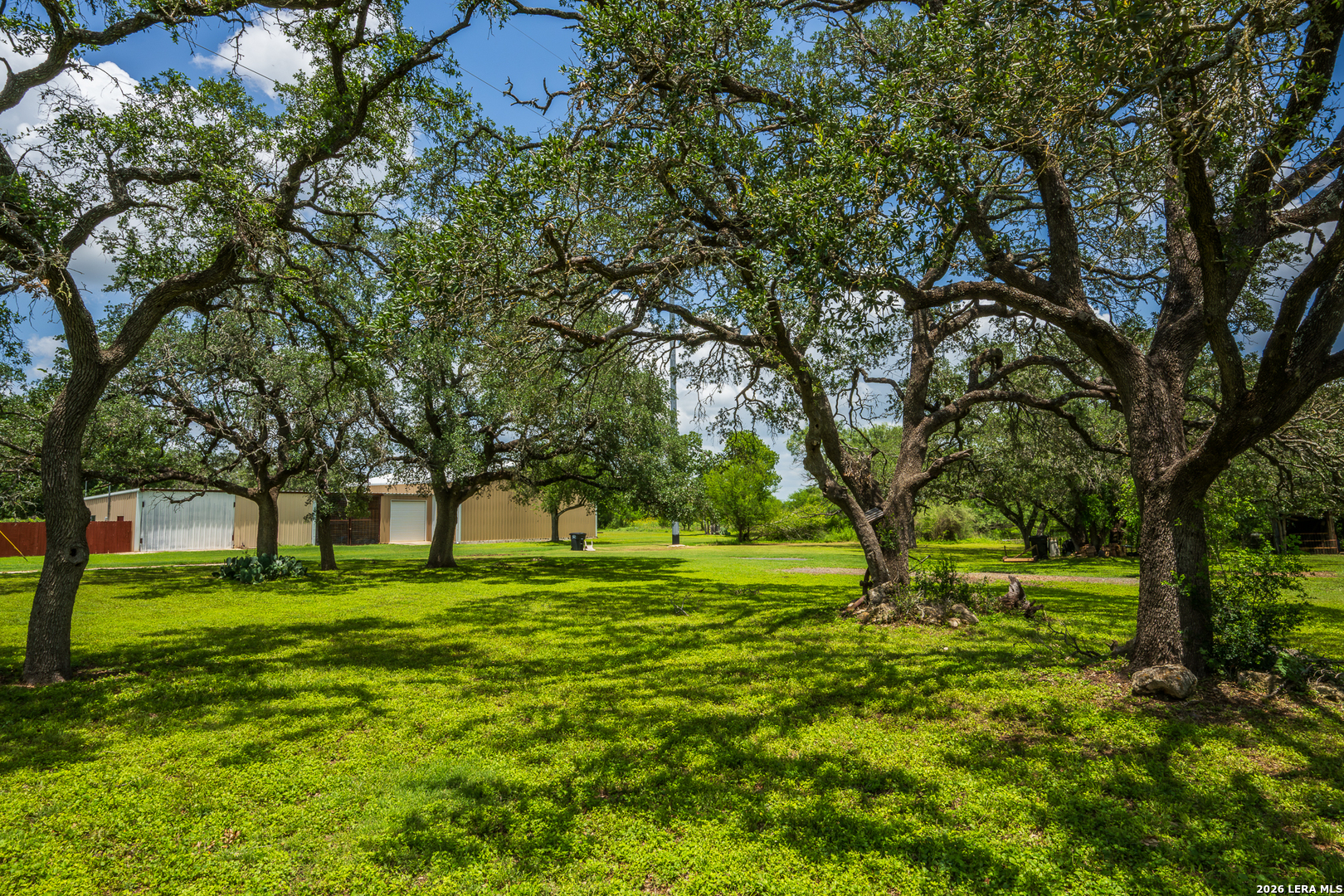 502 S Orange Street Sabinal TX 78881