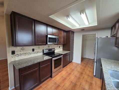 9006 Timber Park Street San Antonio TX 78250