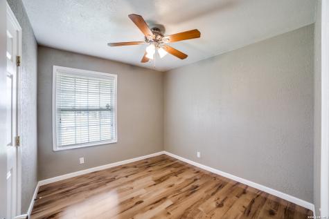 5815 Fawn Valley Drive San Antonio TX 78242