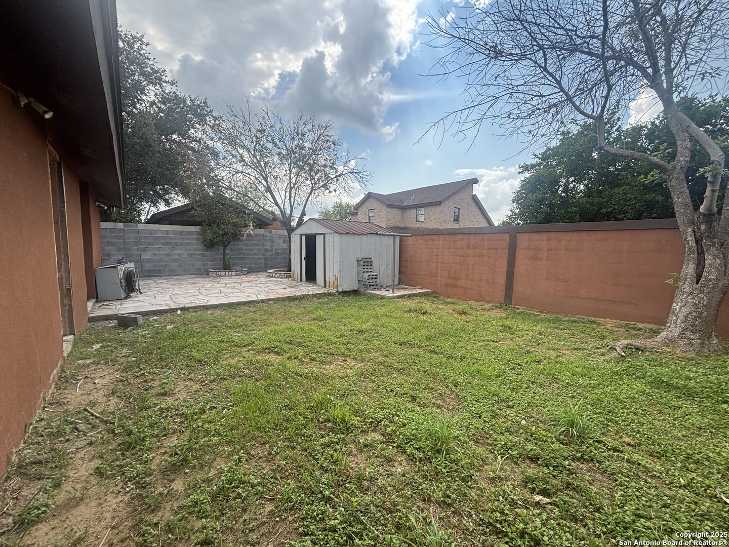 108 Palencia Laredo TX 78046