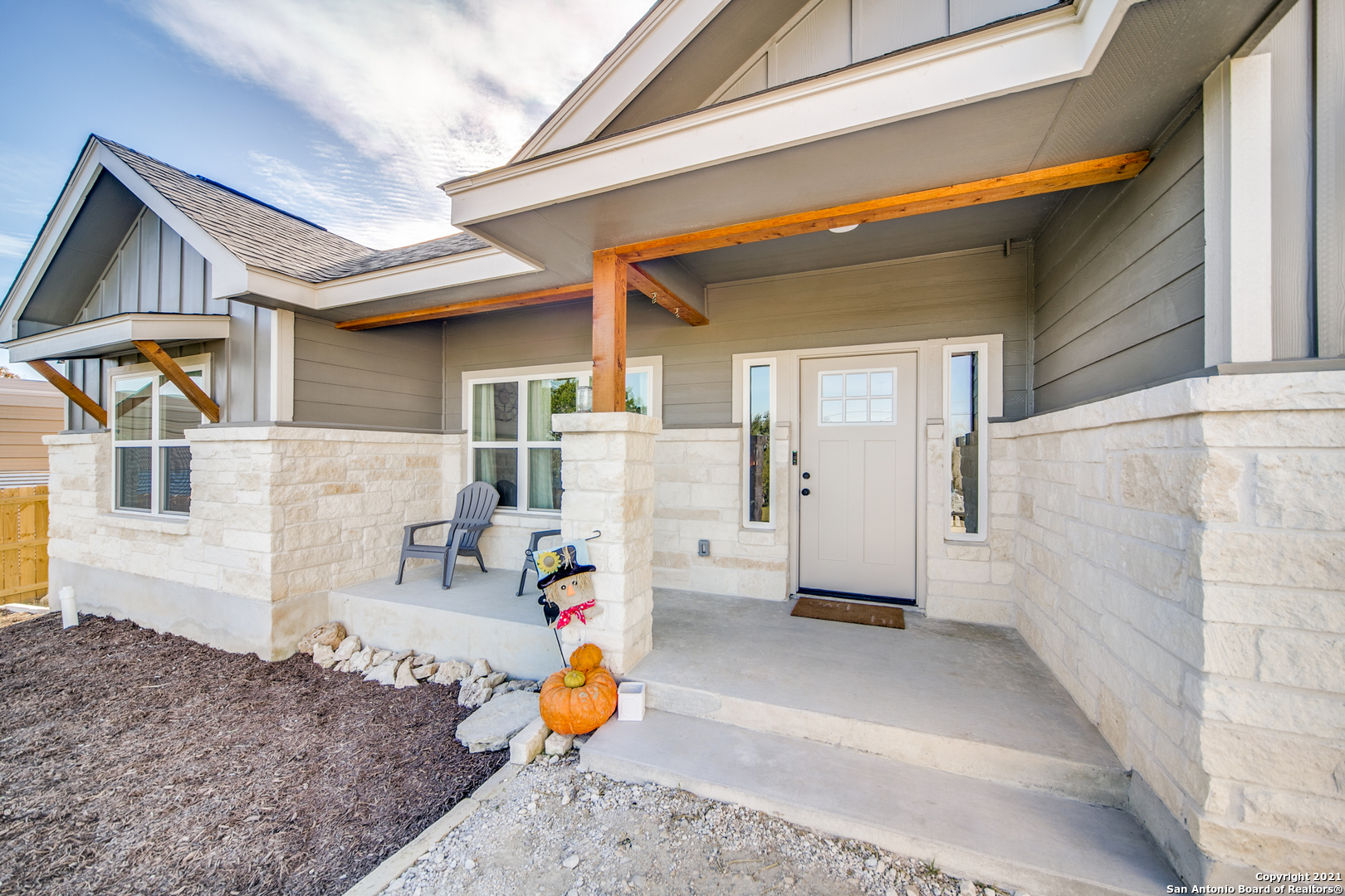 1620 Live Oak Drive Canyon Lake TX 78133