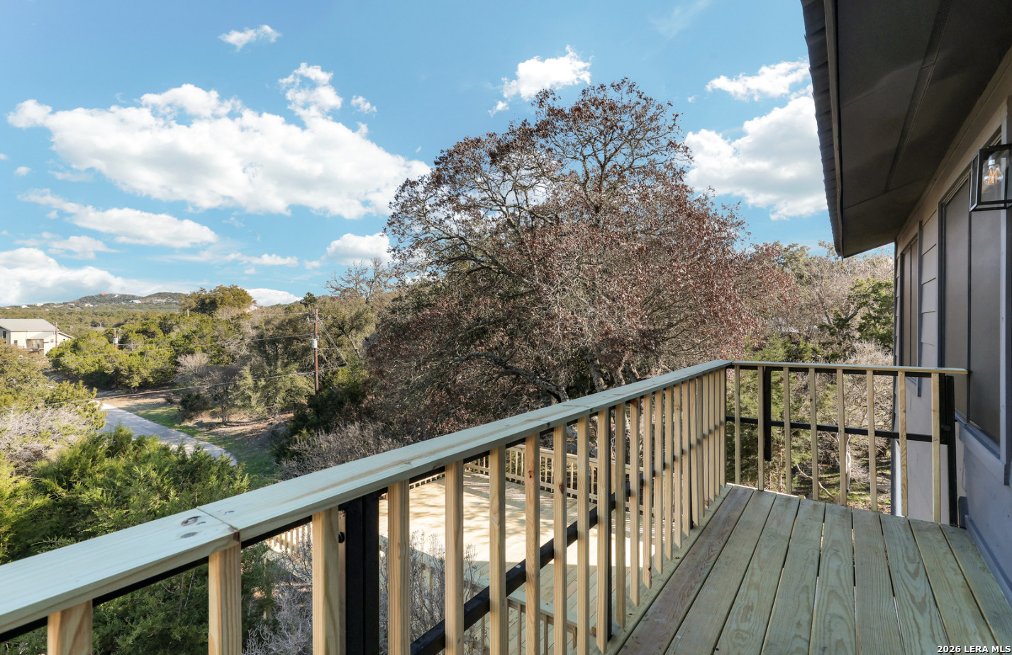 1122 Oakridge Lane Canyon Lake TX 78133