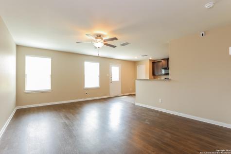 7213 Romaire San Antonio TX 78252