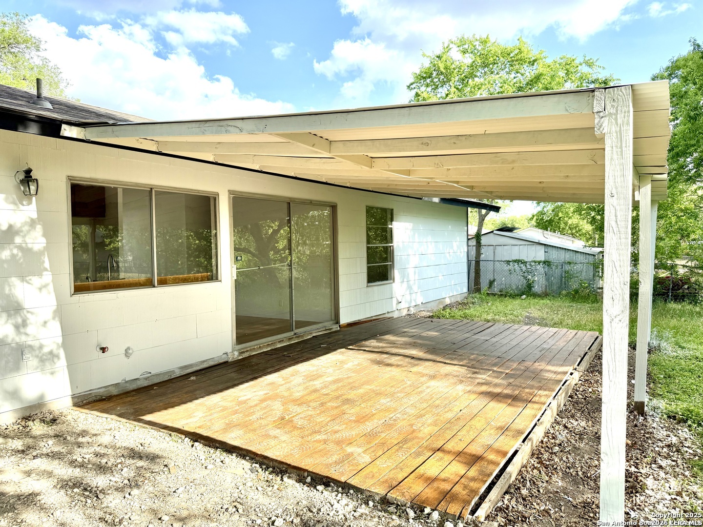 4723 Castle Rose San Antonio TX 78218