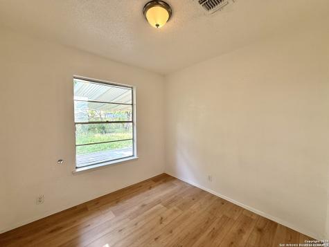 4723 Castle Rose San Antonio TX 78218