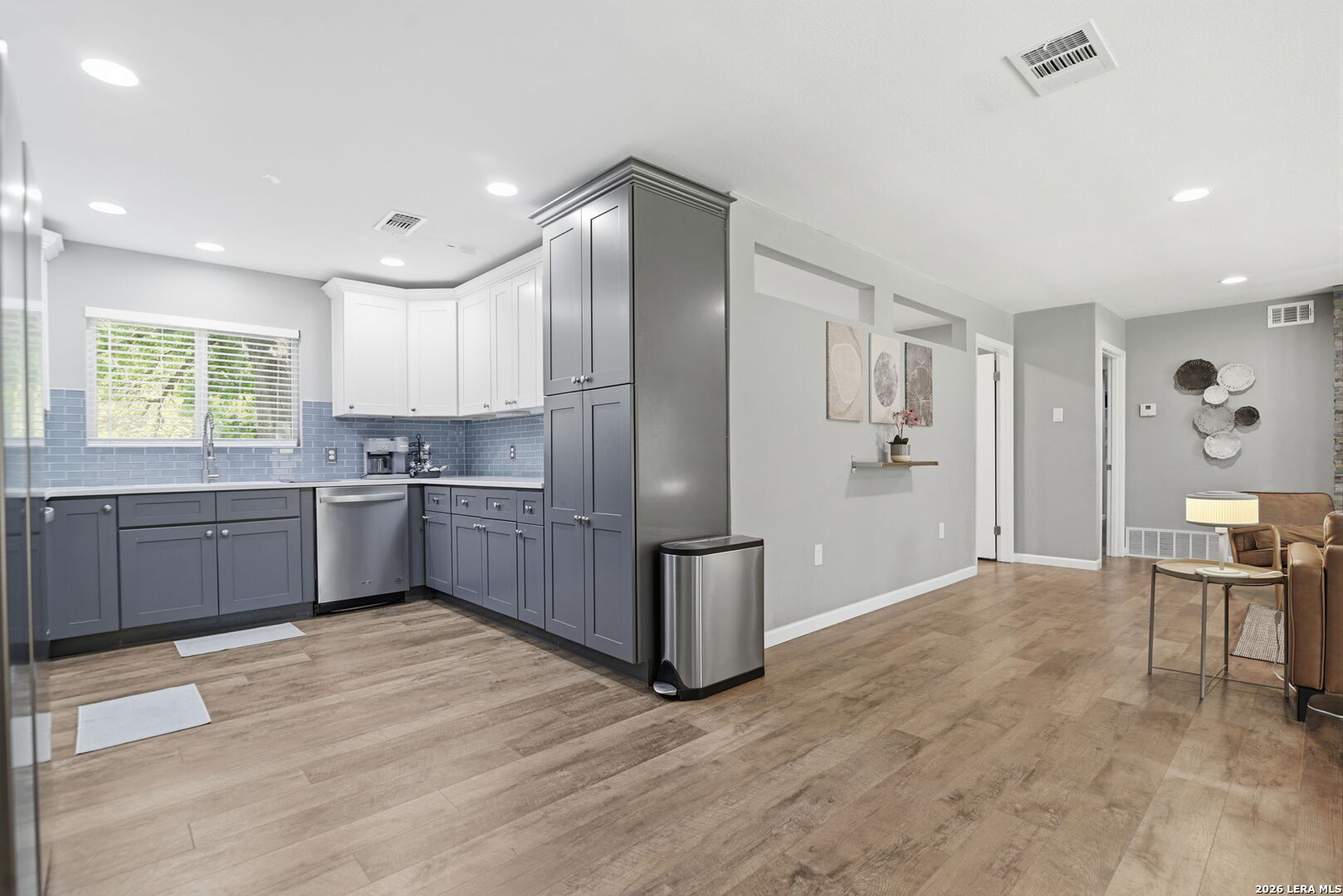 1022 Grey Oak Drive San Antonio TX 78213