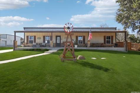 418 Tailwind Seguin TX 78155