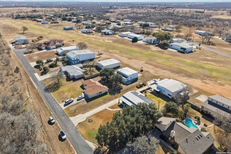 418 Tailwind Seguin TX 78155