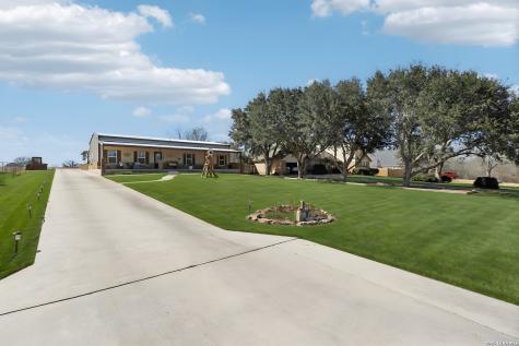 418 Tailwind Seguin TX 78155