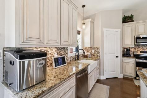 418 Tailwind Seguin TX 78155