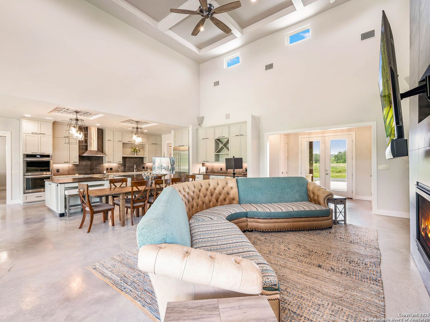 497 Cypress Falls Utopia TX 78884