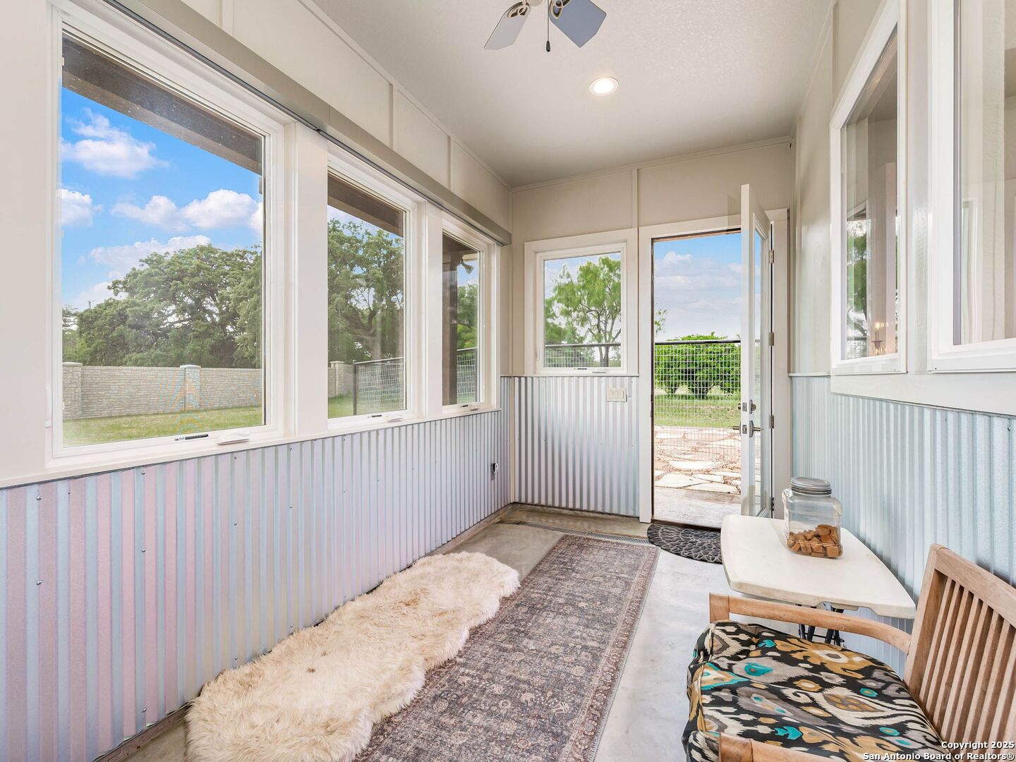 497 Cypress Falls Utopia TX 78884