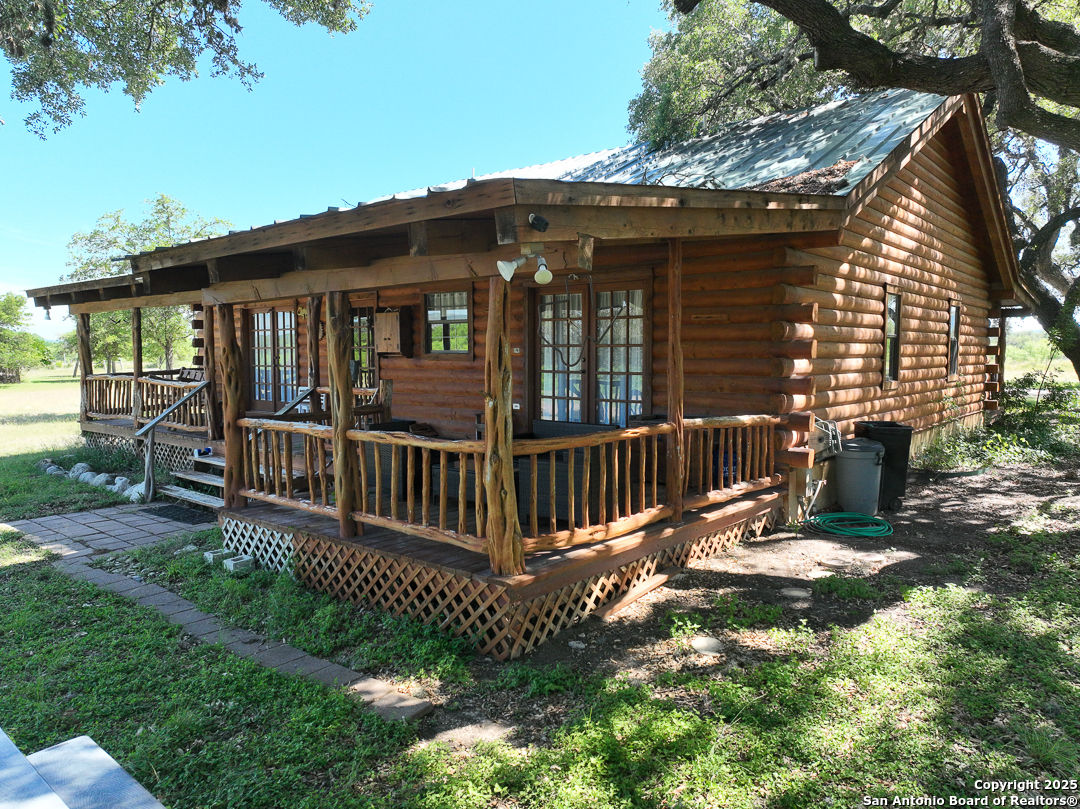 173 Pvt Road 3820 Utopia TX 78884