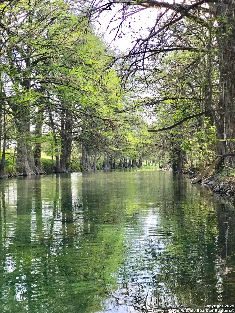 173 Pvt Road 3820 Utopia TX 78884