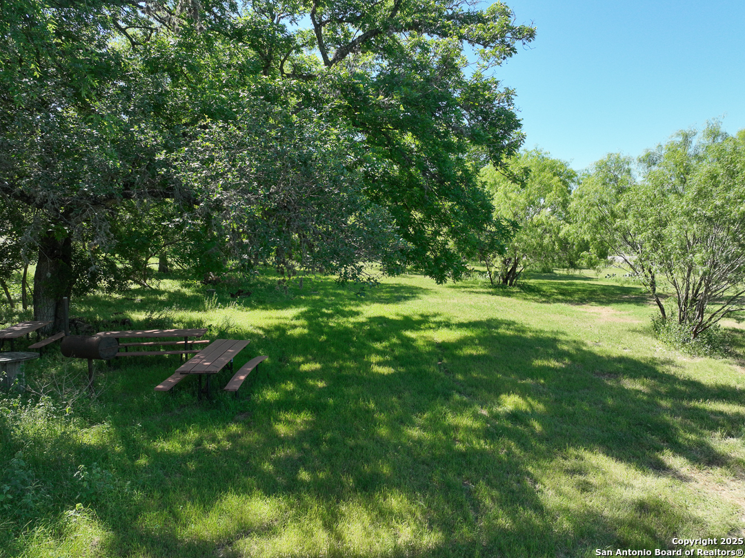173 Pvt Road 3820 Utopia TX 78884