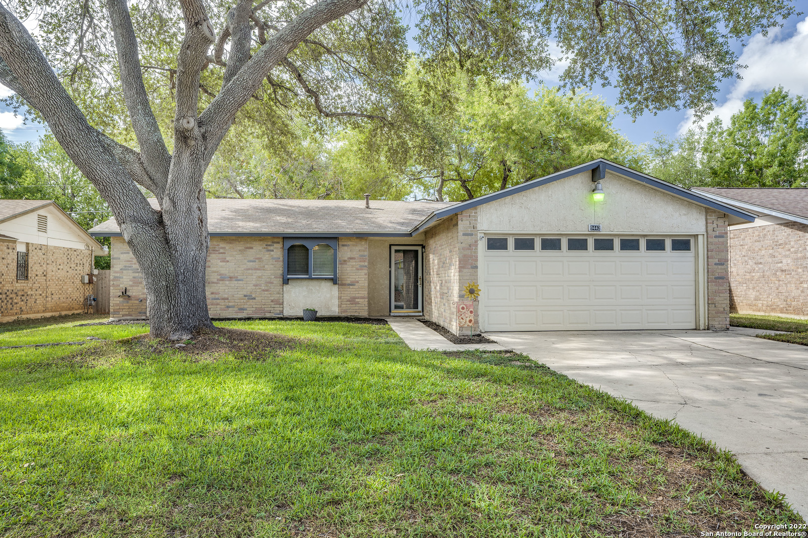 9442 Valley Dale Street San Antonio TX 78250