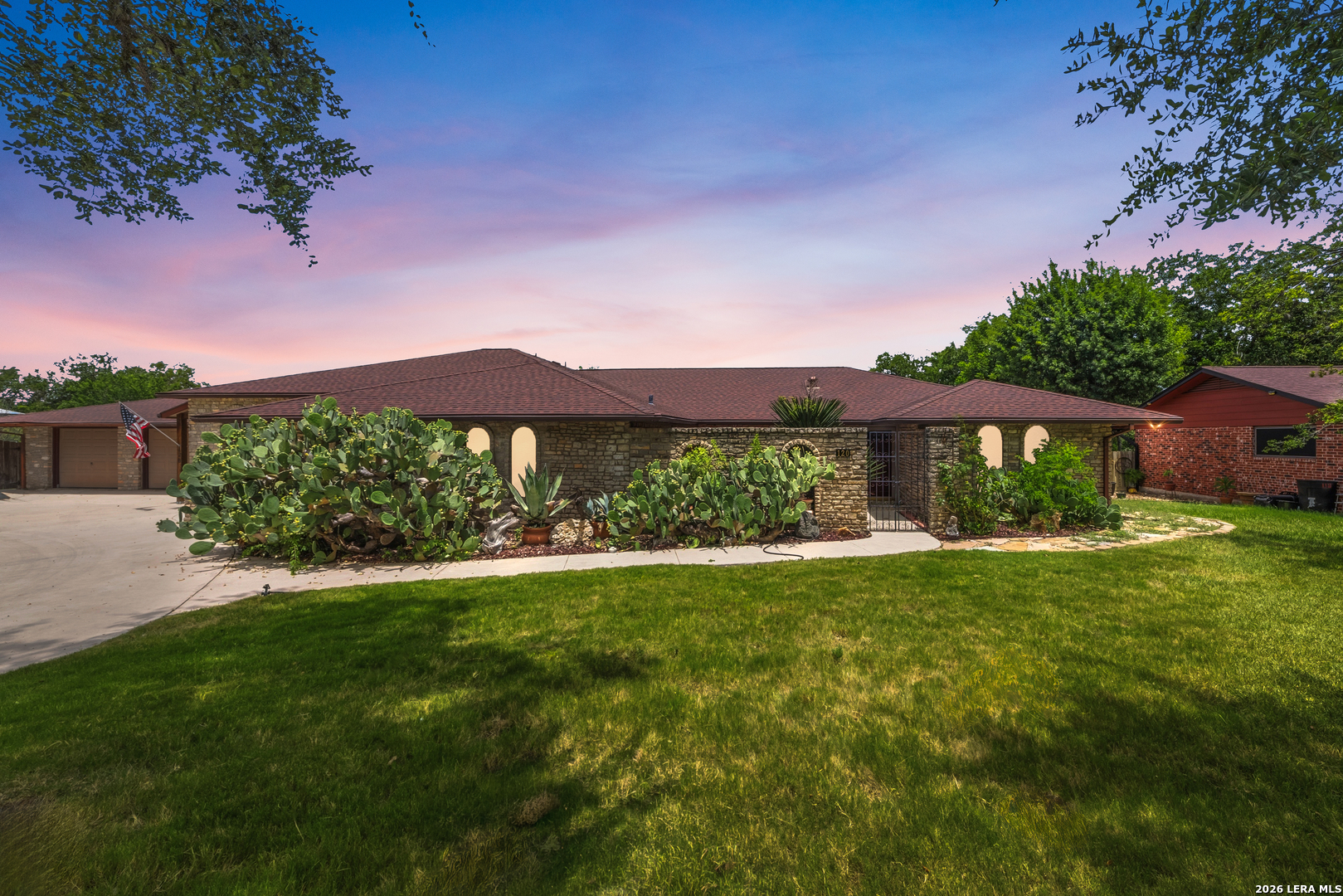 120 Lincoln Schertz TX 78154