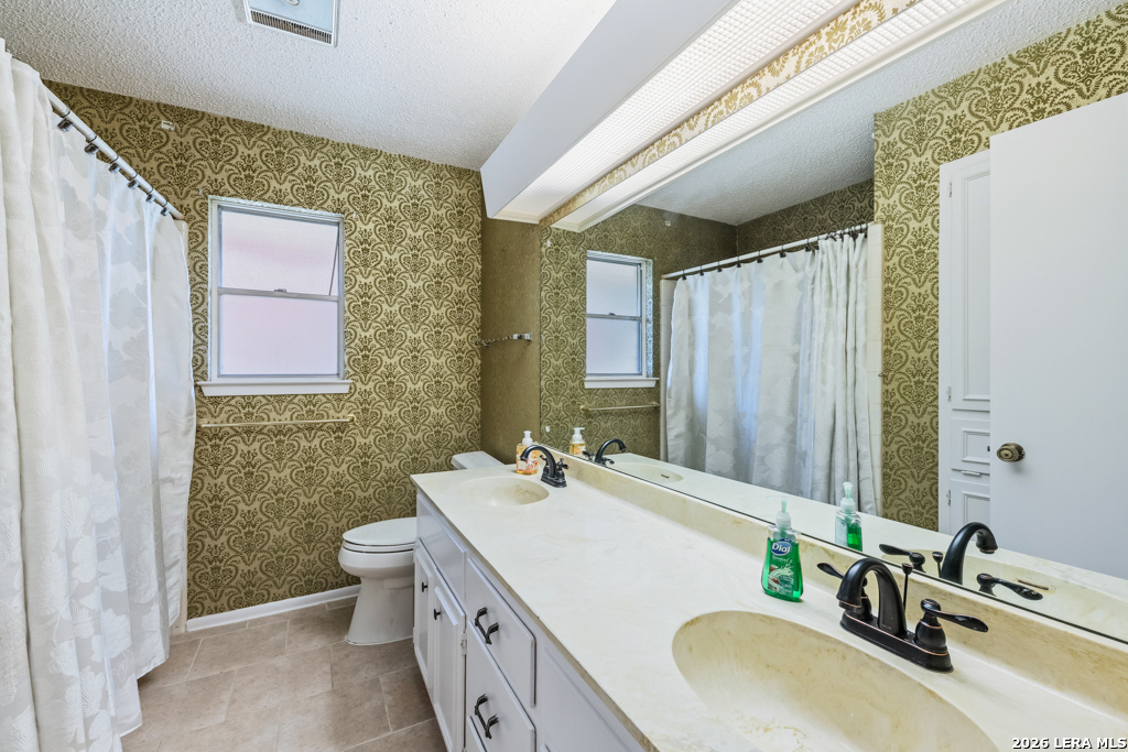 120 Lincoln Schertz TX 78154