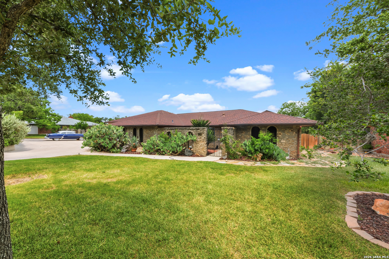 120 Lincoln Schertz TX 78154