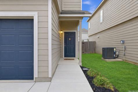 4414 Tourmaline San Antonio TX 78245