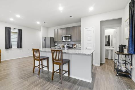 4414 Tourmaline San Antonio TX 78245
