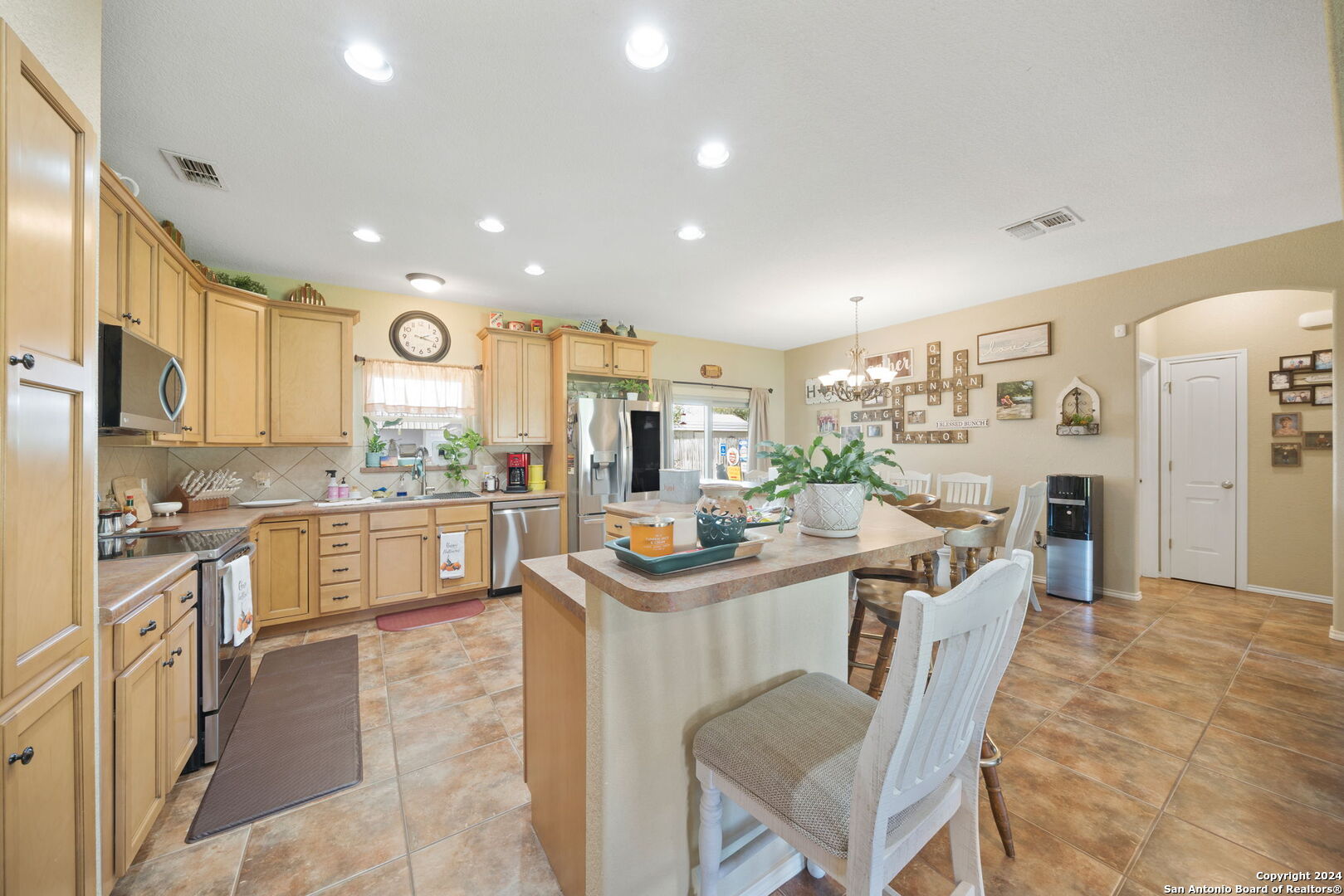 313 Yorktown Pleasanton TX 78064