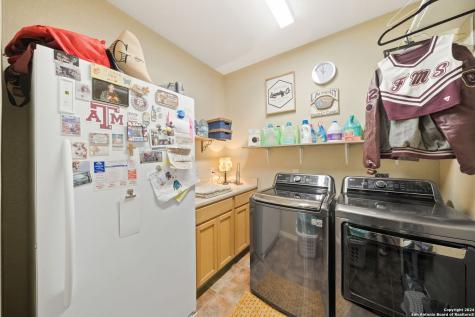 313 Yorktown Pleasanton TX 78064