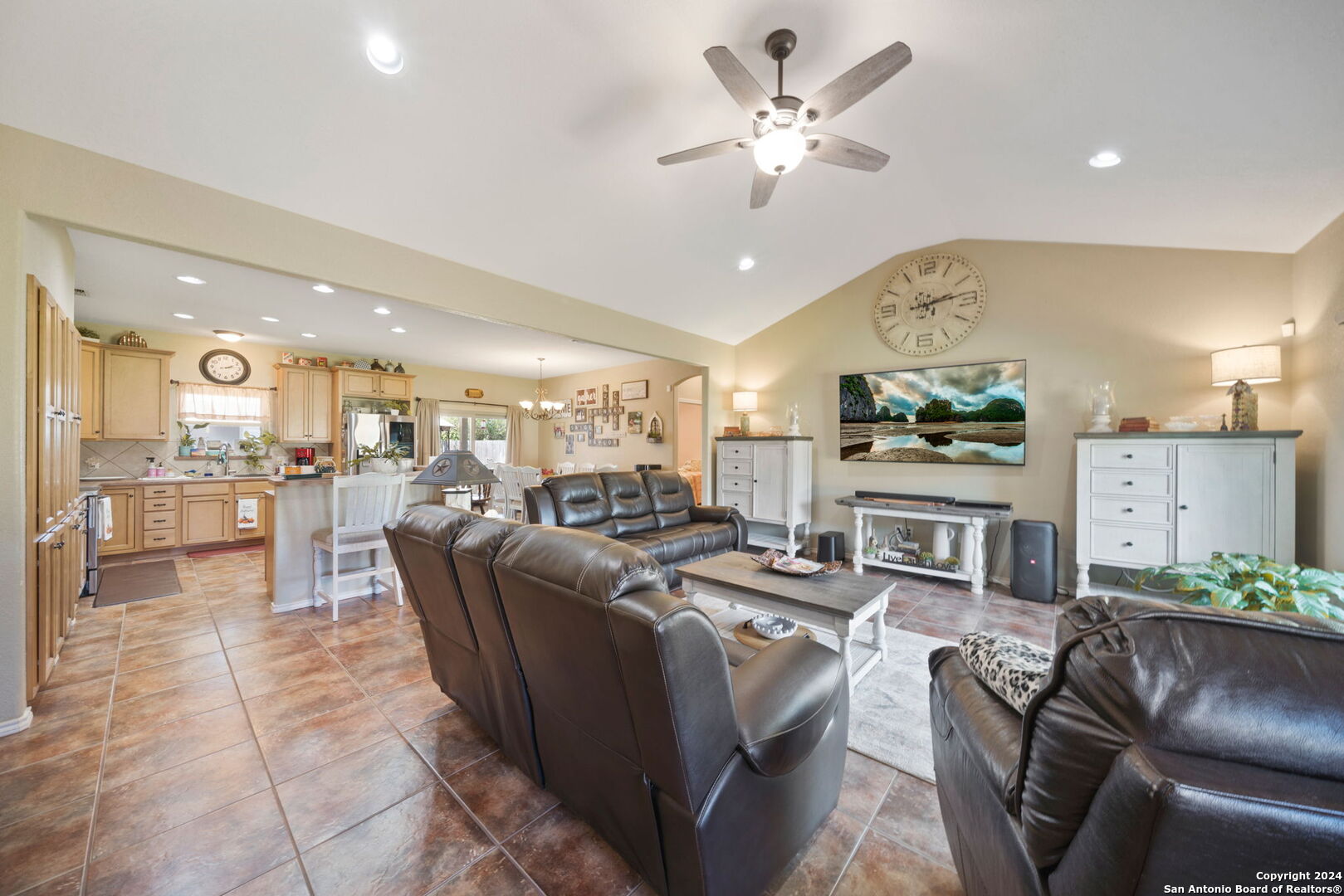 313 Yorktown Pleasanton TX 78064