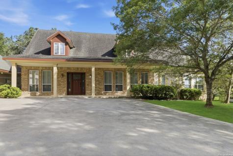 9450 Cinchona Trail San Antonio TX 78266