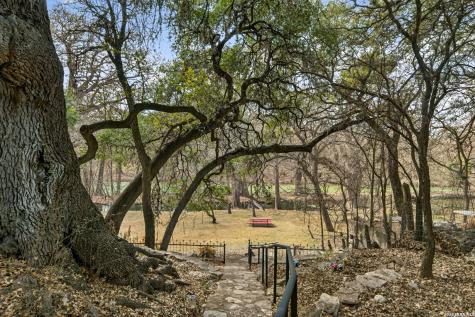 12 Cold Springs River Drive Rio Frio TX 78879