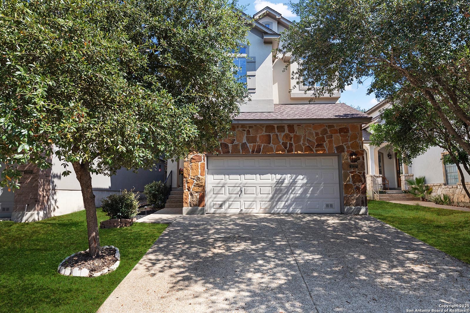 1227 Whitby Tower San Antonio TX 78258