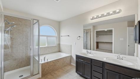 305 Hazeltine Way Cibolo TX 78108