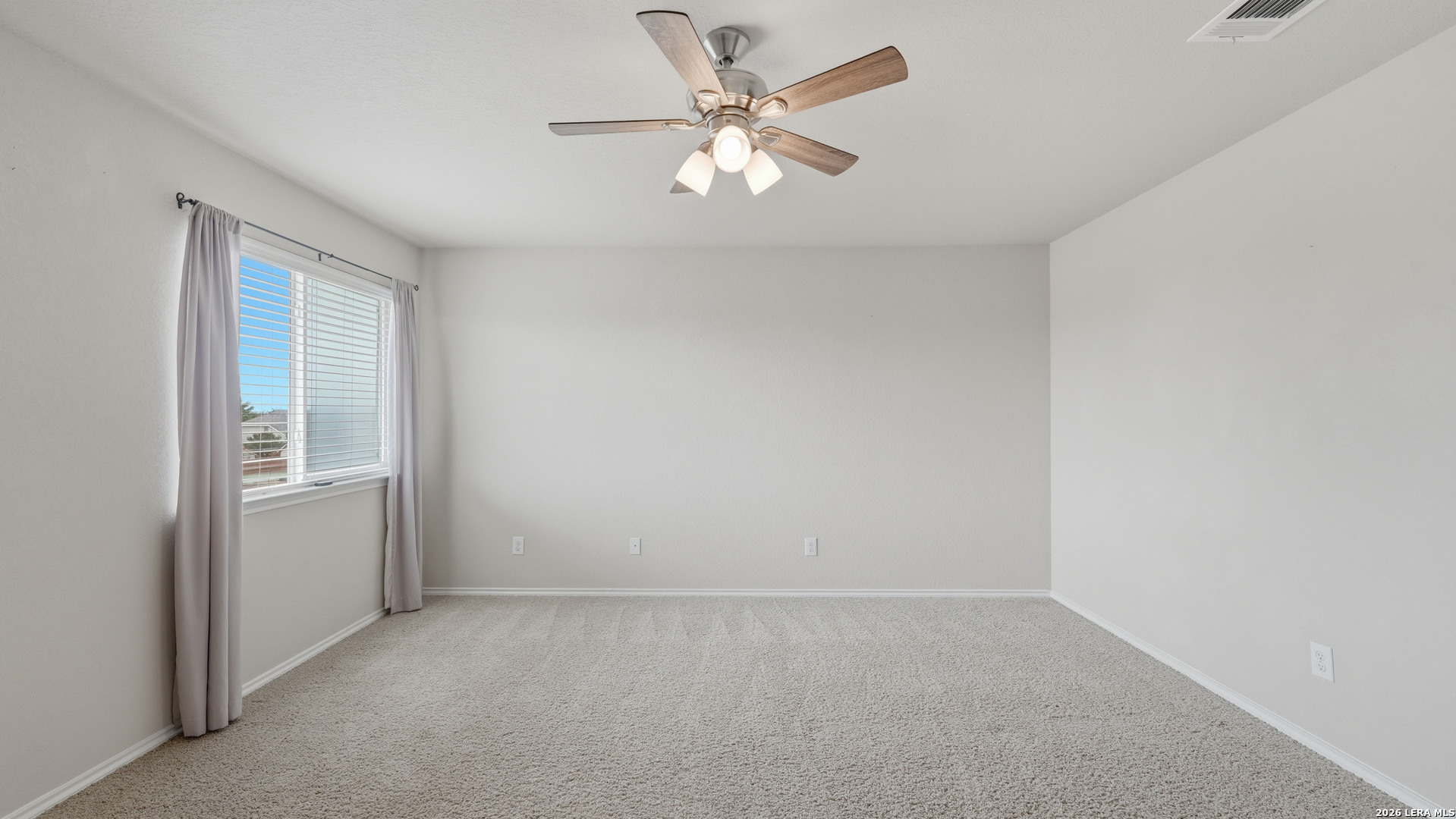 305 Hazeltine Way Cibolo TX 78108