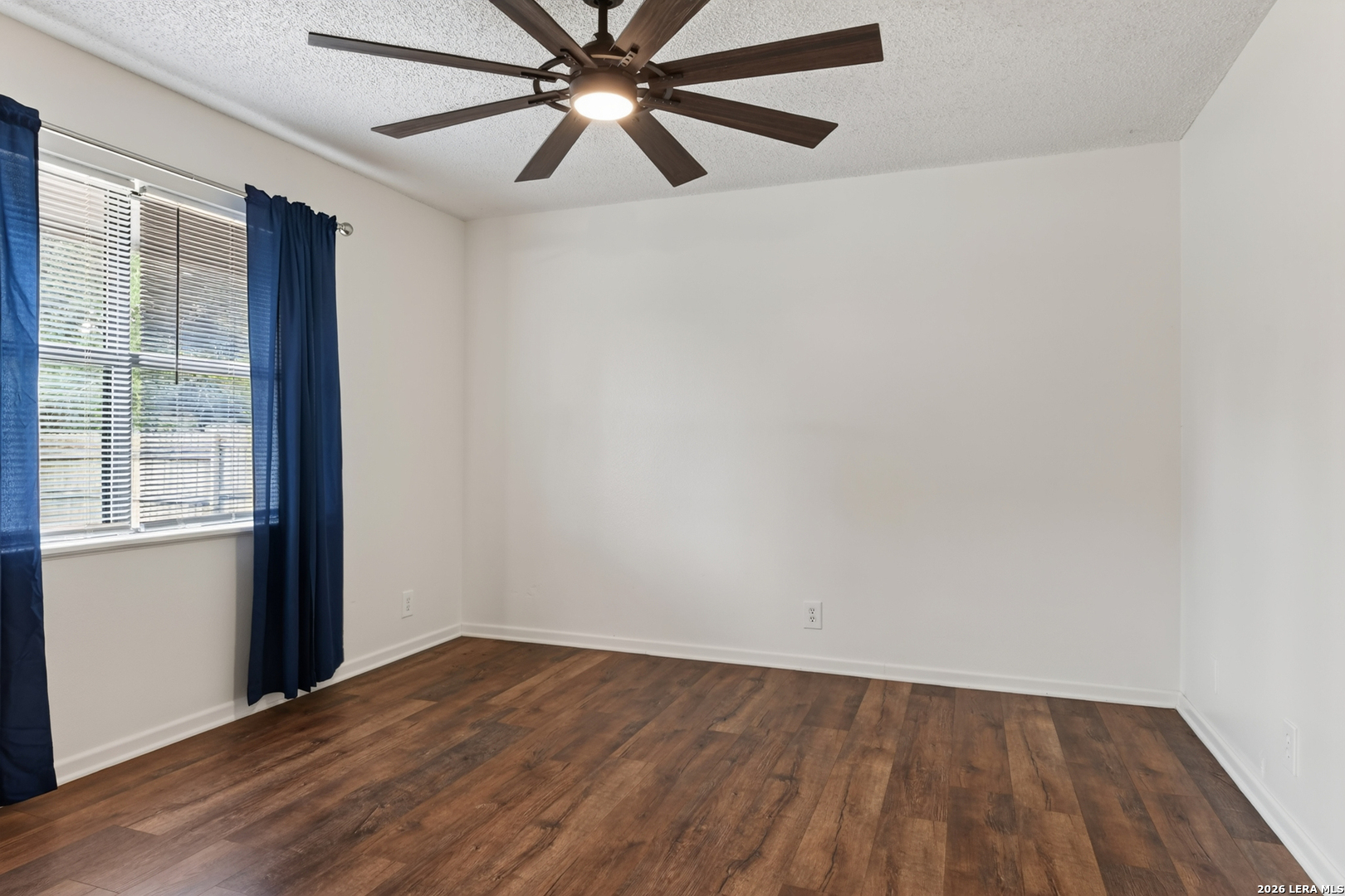 904 W West Street Stockdale TX 78160